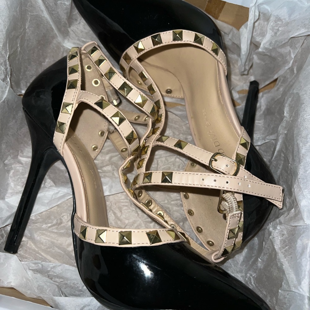 black/tan studded stiletto heels size 7